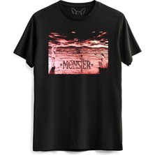 Monster Anime Siyah Tshirt