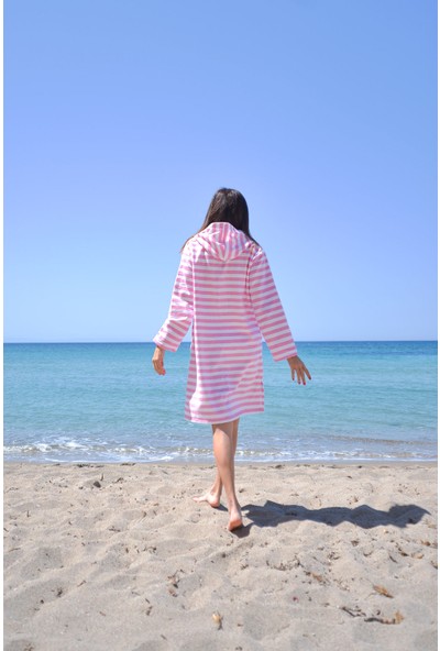 Nakkısh Iris Kapşonlu Bornoz Plaj Elbisesi