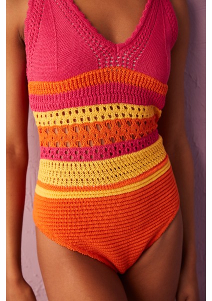 Çok Renkli Triko Leya Mayo fırsatları