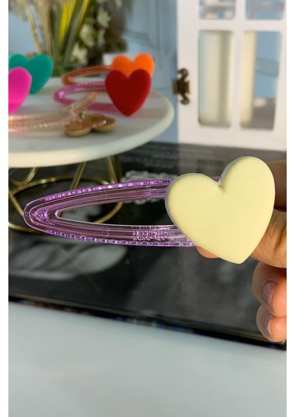 Kalp Figürlü Pens Toka Krem SBT0849