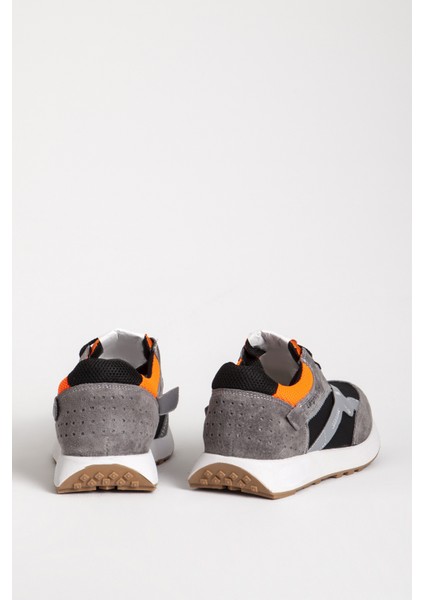 301 Renkli Kadın Spor Ayakkabı modelleri