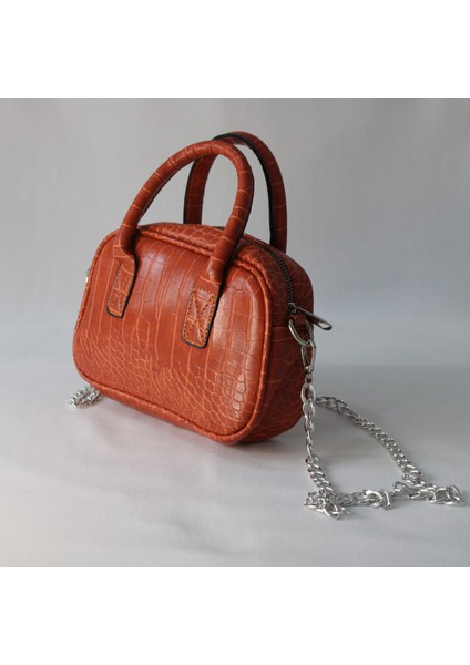 Butik Özge Bahar Krokodil Desen Çapraz Omuz Çantası
