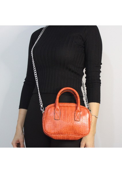 Butik Özge Bahar Krokodil Desen Çapraz Omuz Çantası