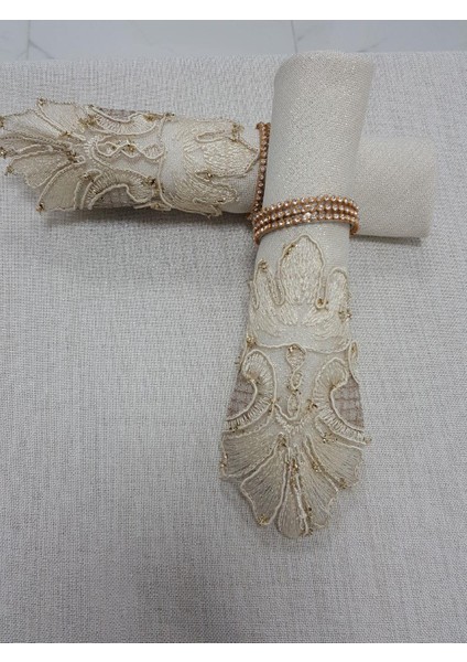 Henna Lüx Dantelli Simli Keten Kumaş Bej Masa Örtüsü ve Peçeteli Sofra Takımı 8 kişilik Dikdörtgen 160x230 cm 17 Parça - 1147