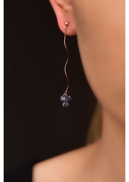 925 Ayar Gümüş Rose Kaplama Mistik Taşılı Dalgalı Zincir Sallantılı Küpe