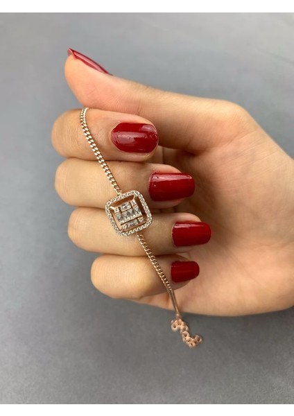 Baget Taşlı Rose Kaplama Gümüş Kadın Bileklik