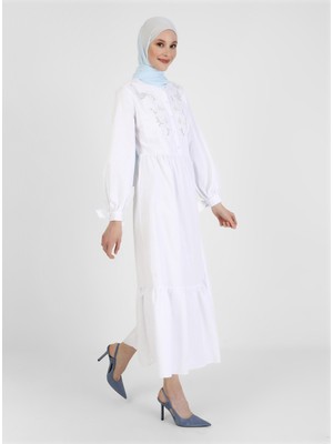 Refka Pamuk Kumaşlı Nakış Detaylı Elbise - Off White - Refka Woman