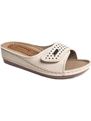 Gezer Kadın Silikon Topuk Dikeni Terlik