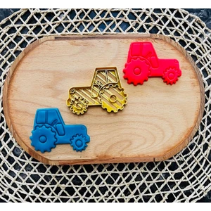 Small Shapes Traktör Kurabiye Kalıbı ve Hamur Kesici