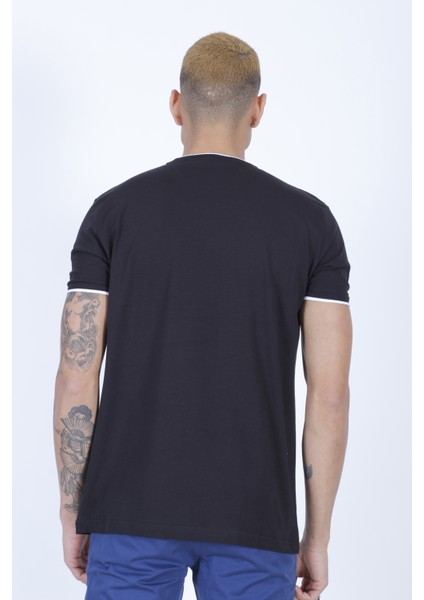 Bisiklet Yaka Erkek T-Shirt fırsatları