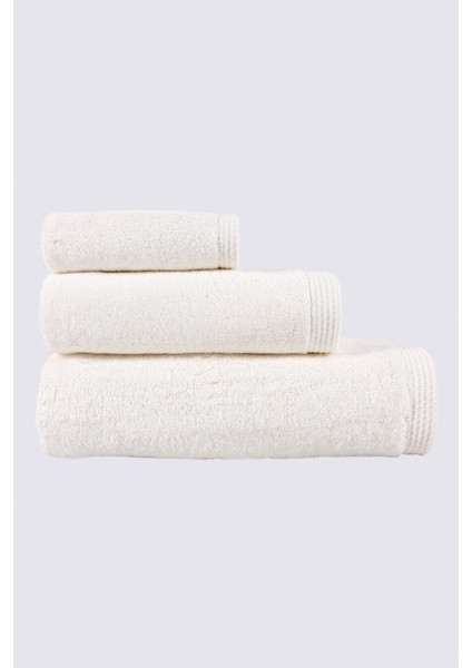 Pure Cotton 3'lü Havlu Seti Organik Pamuk Kelebek Bordürlü Nakışlı Krem modelleri