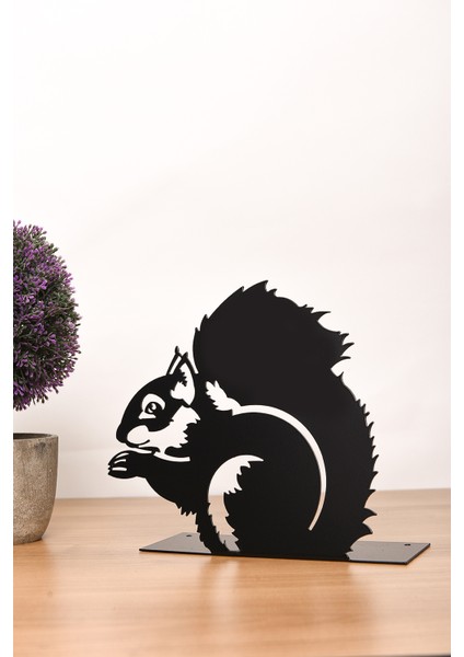 Metal Masa Üstü Biblo Sincap 22X22Cm Bbl-M