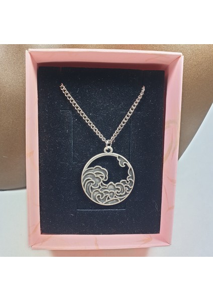 Gümüş Renk 30MM Dalga Figürlü Kolye