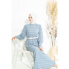 Beyza Çiçek Nakışlı ve Hasır Kemerli Tesettür Indigo Elbise 5260