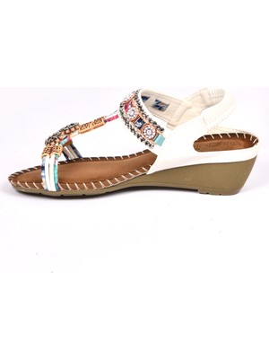 Guja 22Y151-3 Taşlı Dolgu Topuk Beyaz Kadın Sandalet
