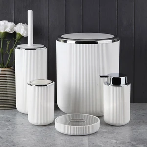 Lisbone Silver 5 Parça Banyo Aksesuar Seti - Beyaz
