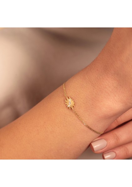 Adil Idil Kuyumculuk 14 Ayar Taş Detaylı Çiçek Desen Bileklik