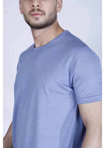 Bisiklet Yaka Erkek T-Shirt fırsatları