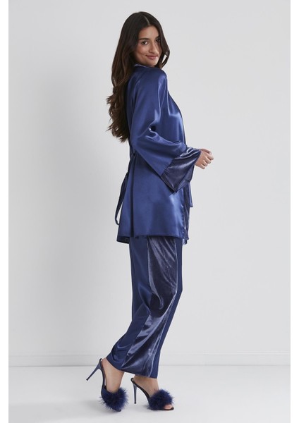 2040 Üçlü Kadife - Saten Pijama Takımı fiyatları
