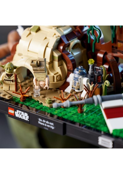 Star Wars# Dagobah# Jedi Eğitimi Diyoraması 75330 - Yetişkinler Için Koleksiyonluk Sergileme Modeli Yapım Seti (1000 Parça)