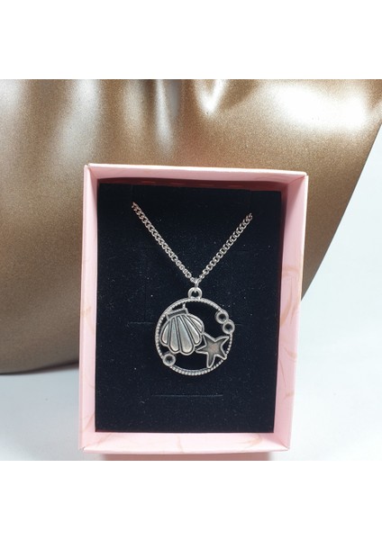 Gümüş Renk 30MM Deniz Kabuğu Figürlü Kolye fiyatları