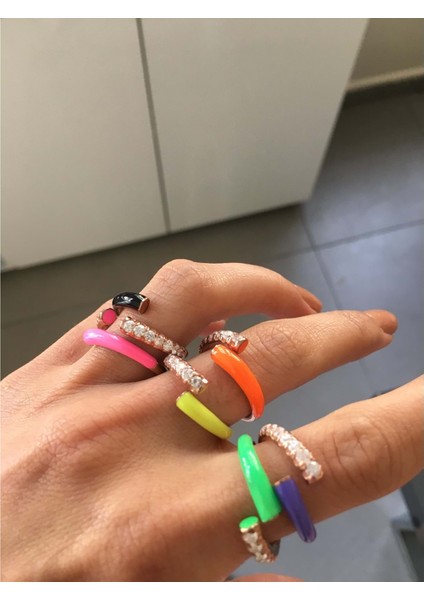 925 Ayar Gümüş Neon Renk Taşlı Gümüş Yüzük - Siyah - Standart fiyatları