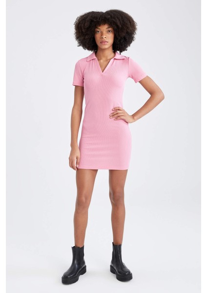Polo Yaka Kısa Kollu Mini Elbise Y0608AZ22SP fiyatları