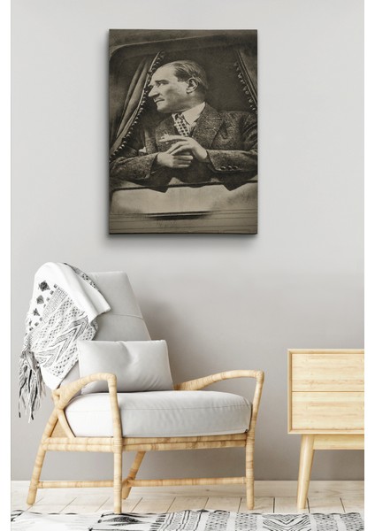 Mustafa Kemal Atatürk'ün Karakalem Görünümlü Portre Çizimi Dikdörtgen Dekoratif Kanvas Tablo
