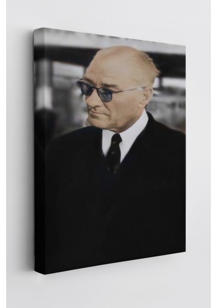 Atatürk Portre Tablosu Mustafa Kemal Atatürk Dikdörtgen Dekoratif Kanvas Tablo