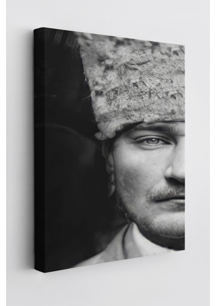 Atatürk Portre Tablosu Mustafa Kemal Atatürk Dikdörtgen Dekoratif Kanvas Tablo