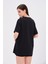 Siyah Zincir Detaylı Oversize T-Shirt 4