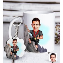 BK Kişiye Özel Erkek Dağcı Karikatürlü Beyaz Kupa ve Anahtarlık Hediye Seti-1