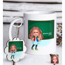 BK Kişiye Özel Kız Ilkokul Öğrenci Karikatürlü Beyaz Kupa ve Anahtarlık Hediye Seti-1