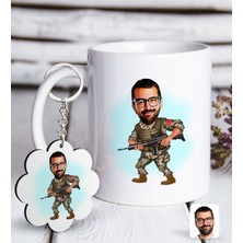BK Kişiye Özel Asker Karikatürlü Beyaz Kupa ve Anahtarlık Hediye Seti-1