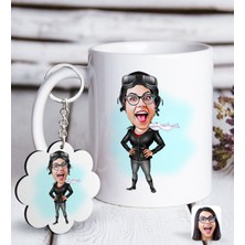 BK Kişiye Özel Bayan Pilot Karikatürlü Beyaz Kupa ve Anahtarlık Hediye Seti