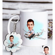 BK Kişiye Özel Erkek Kaptan Pilot Karikatürlü Beyaz Kupa ve Anahtarlık Hediye Seti