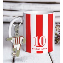 BK Kişiye Özel Kırmızı-Beyaz Tasarımlı Kupa Bardak ve Formalı Metal Anahtarlık Hediye Seti Model 2