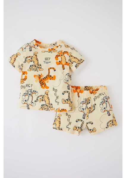 Erkek Bebek Winnie The Pooh Lisanslı Regular Fit Hayvan Desenli Pamuklu Kısa Kollu Şort Pijama Takım Y0289A222SM