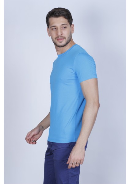 Battal Beden Bisiklet Yaka Erkek T-Shirt (Slım-Fıt Kalıbında) modelleri