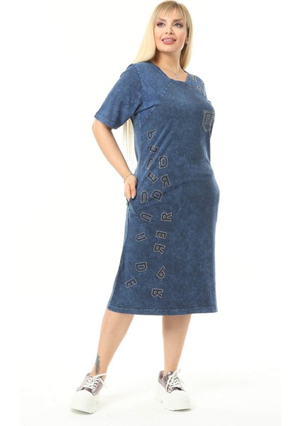 Büyük Beden Lacivert Küçük Taşlarla Detaylı Elbise fiyatları