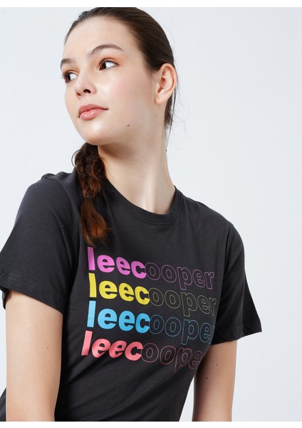 222 LCF 242021 Bisiklet Yaka Oversized Baskılı Antrasit Kadın T-Shirt fiyatları