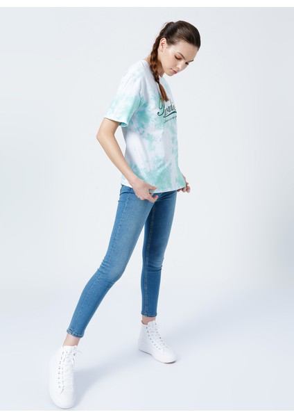 Lee Cooper 222 LCF 242002 Bisiklet Yaka Normal Kalıp Batik Desenli Mint Kadın T-Shirt