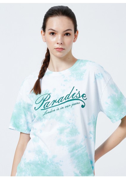 222 LCF 242002 Bisiklet Yaka Normal Kalıp Batik Desenli Mint Kadın T-Shirt