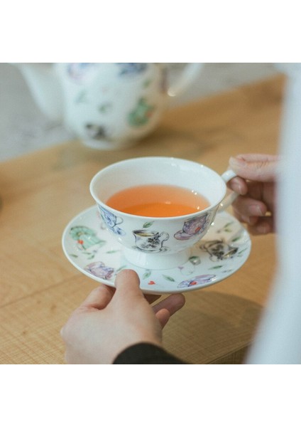 Kız Pastoral Ins Kemik Çini Öğleden Sonra Çay Seti Kahve Fincanı ve Tabağı Set Seramik Çiçek Çay Kupası Siyah Çay Bardağı İngiliz Taze(Yurt Dışından)