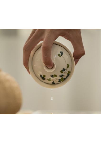 Jingdezhen Seramik Kapak Kase Beyaz Porselen Kapak Kase El Boyalı Çay Bardağı Çay Bowl Kung Fu Çay Seti | Çay Tureen