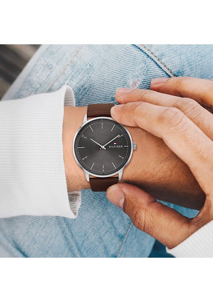 TH1791840 Erkek Kol Saati fırsatları