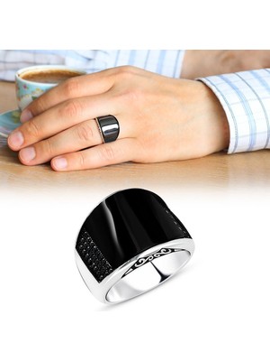Gümüş Hediye Al Zirkon Taş Işlemeli Siyah Bombeli Oniks Taşlı 925 Ayar Gümüş Erkek Yüzük