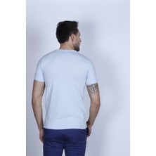 FLP V Yaka Slim-Fit Erkek T-Shirt