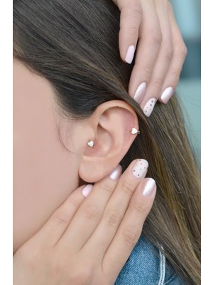 Sacce Scarves&Accessories Beyaz Kalpli Halka Tragus Piercing Kıkırdak Küpesi