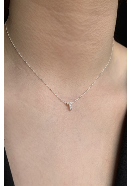 925 Ayar Zirkon Taşlı Silver Minimal T Hafli Kolye Uzunluk 42 cm modelleri